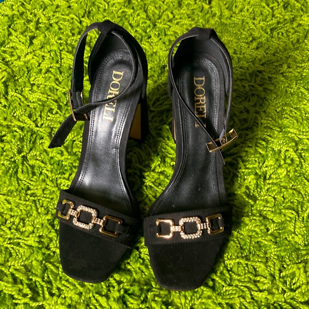 Beautiful Black Elegant Heels 3.5 inches